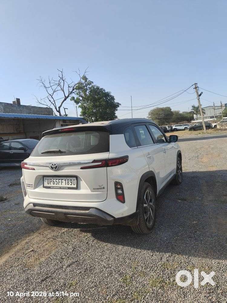 Toyota Urban Cruiser Hyryder 1.5 V Neo Drive At, 2024, Petrol