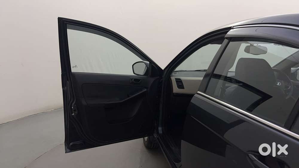 Tata Zest  Revotron 1.2t Xms, 2016, Petrol