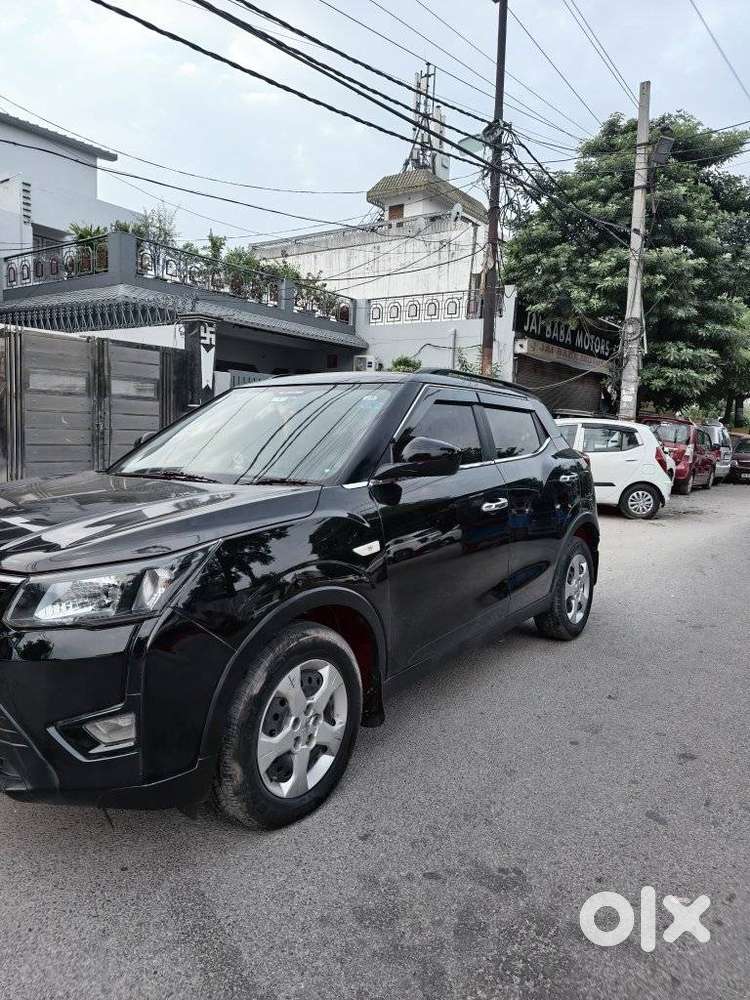 Mahindra Xuv300 W6, 2024, Petrol