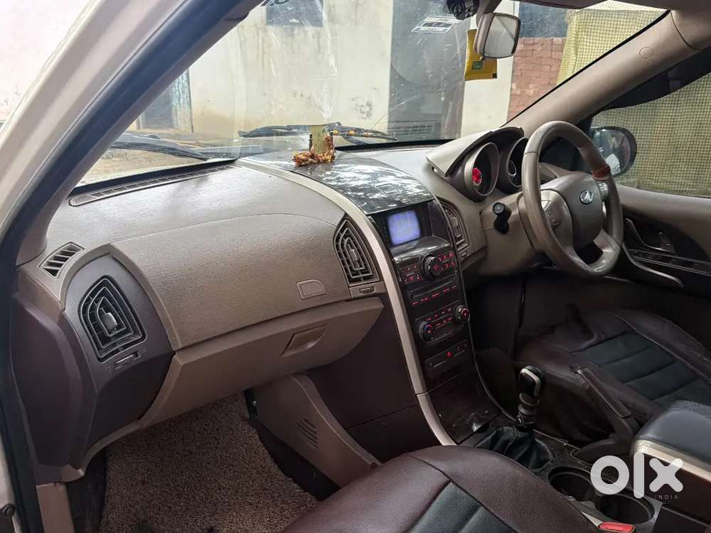 Mahindra Xuv500 2014 Diesel 132400 Km Driven