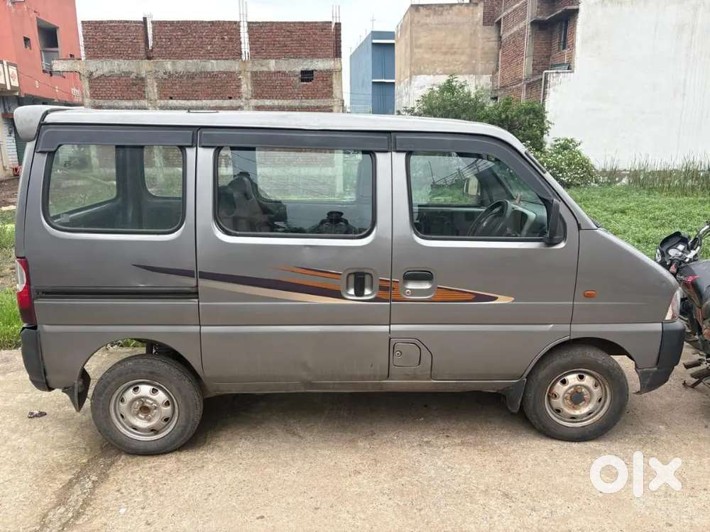 Maruti Suzuki Eeco 2022 Petrol Manual