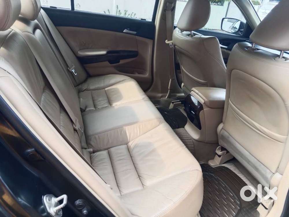 Honda Accord 2.4 Mt, 2010, Petrol