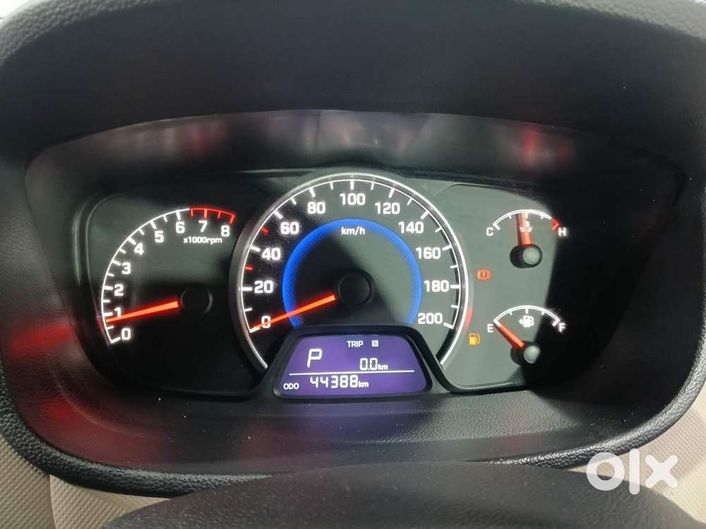 Hyundai Grand I10 1.2 Kappa Vtvt Asta (o) At, 2016, Petrol