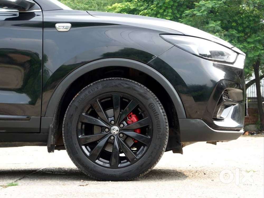 Mg Astor Smart Cvt Black Storm, 2023, Petrol