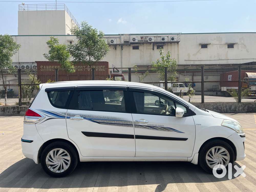 Maruti Suzuki Ertiga 2012-2015 Vxi, 2015, Cng & Hybrids