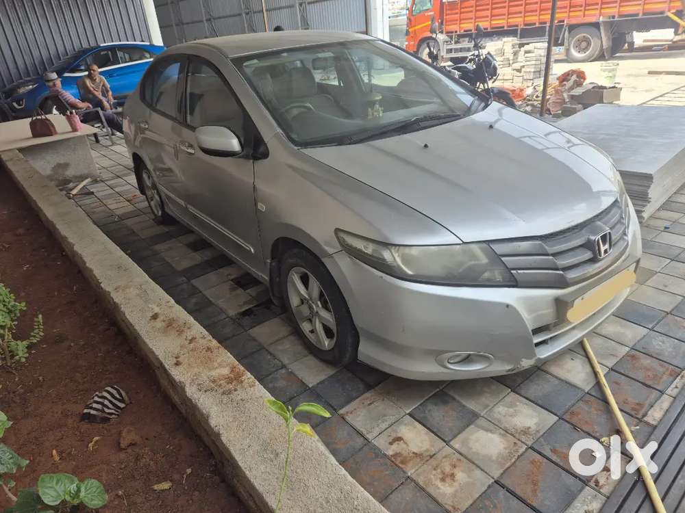 Honda City (2011) Petrol + Cng.