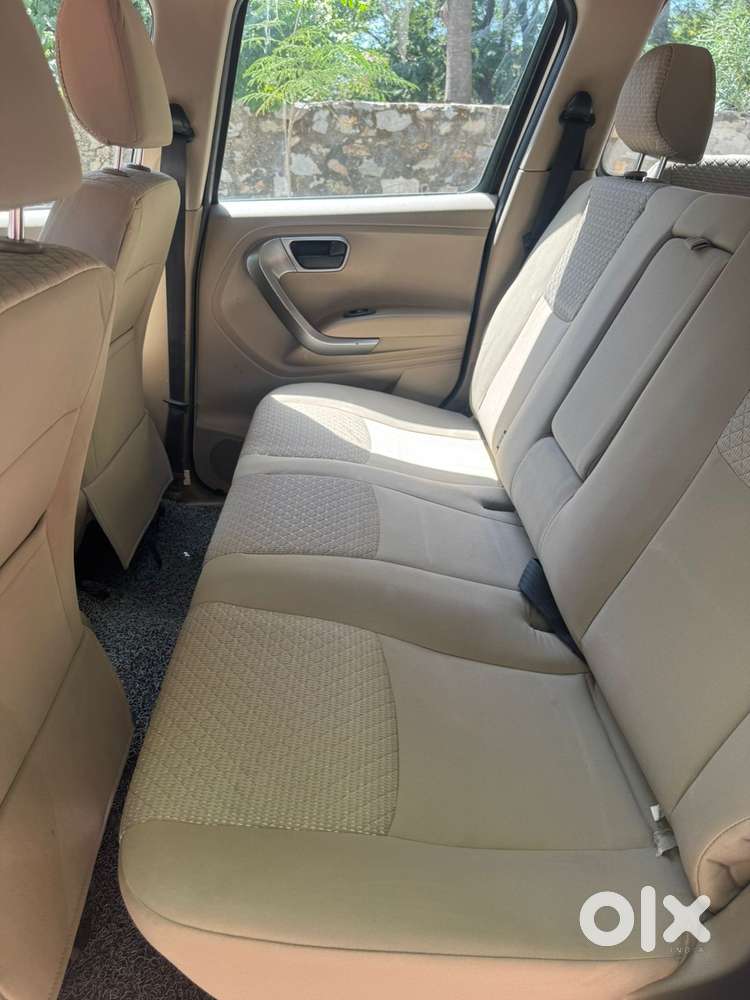 Mahindra Bolero Neo N10 (r), 2022, Diesel