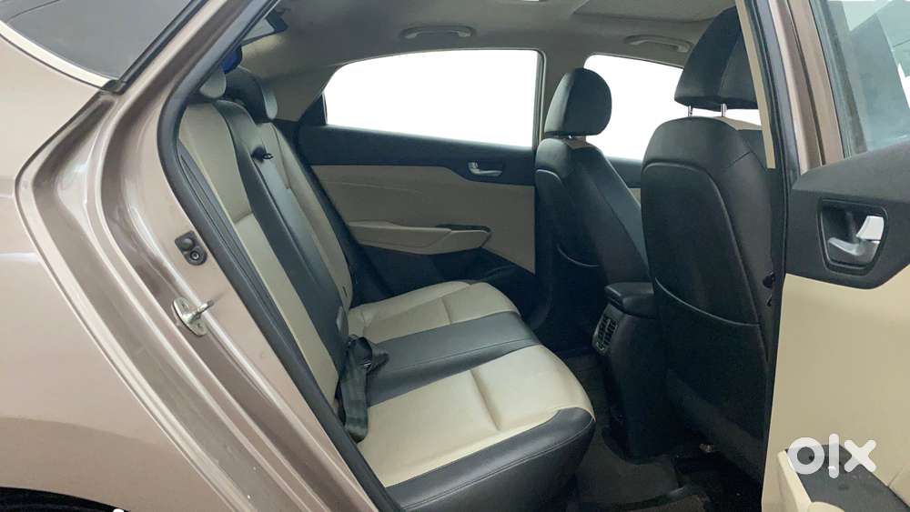 Hyundai Verna 1.6 Sx (o) Vtvt At, 2017, Petrol