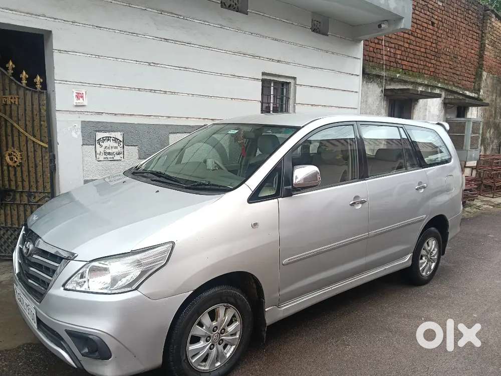 Toyota Innova Diesel 2011