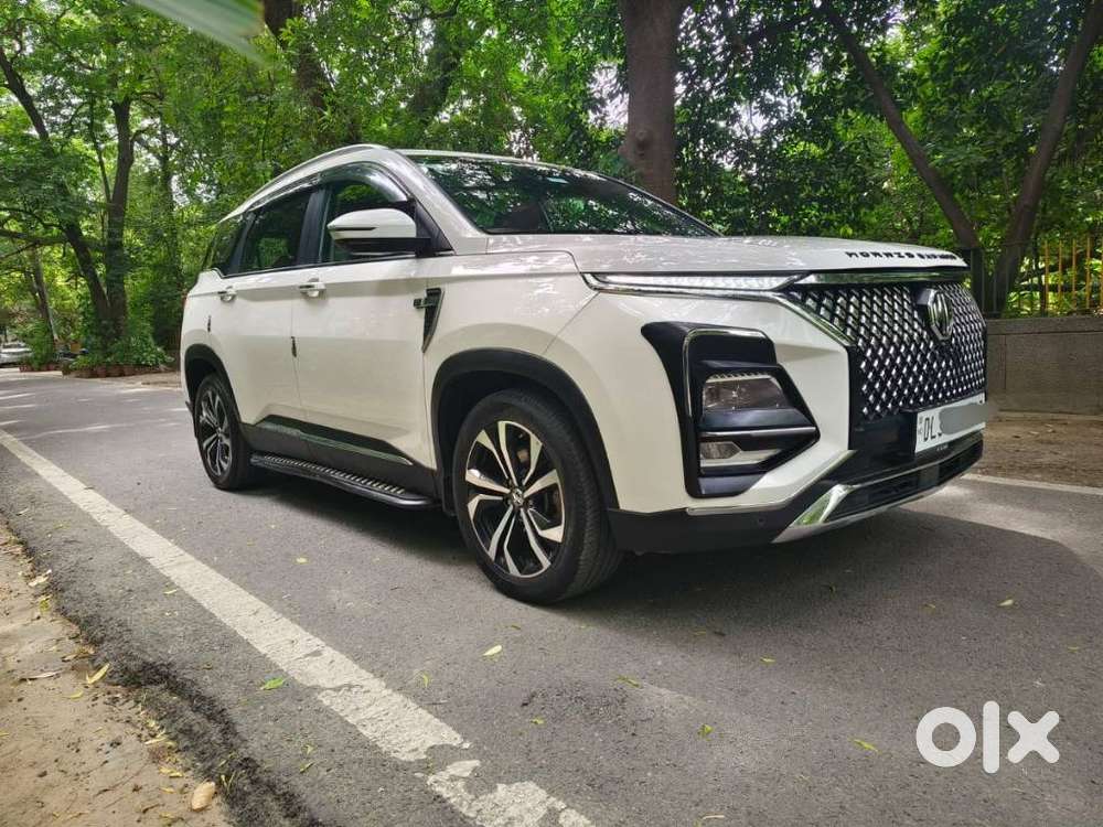 Mg Hector Plus Sharp Pro 1.5 Turbo Petrol Cvt 6 Str, 2023, Petrol