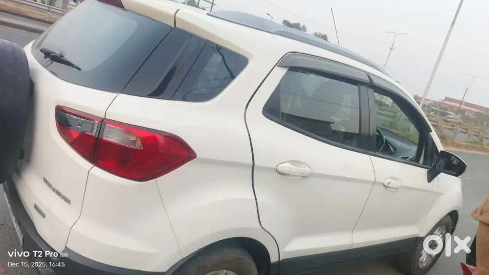 Ford Ecosport 2015 Petrol 20000 Km Driven