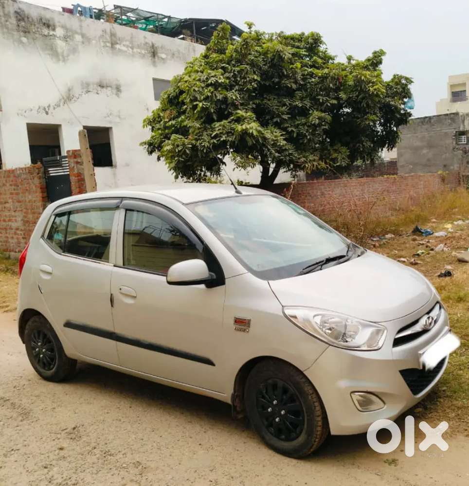 Hyundai I10 Sportz Petrol 2014