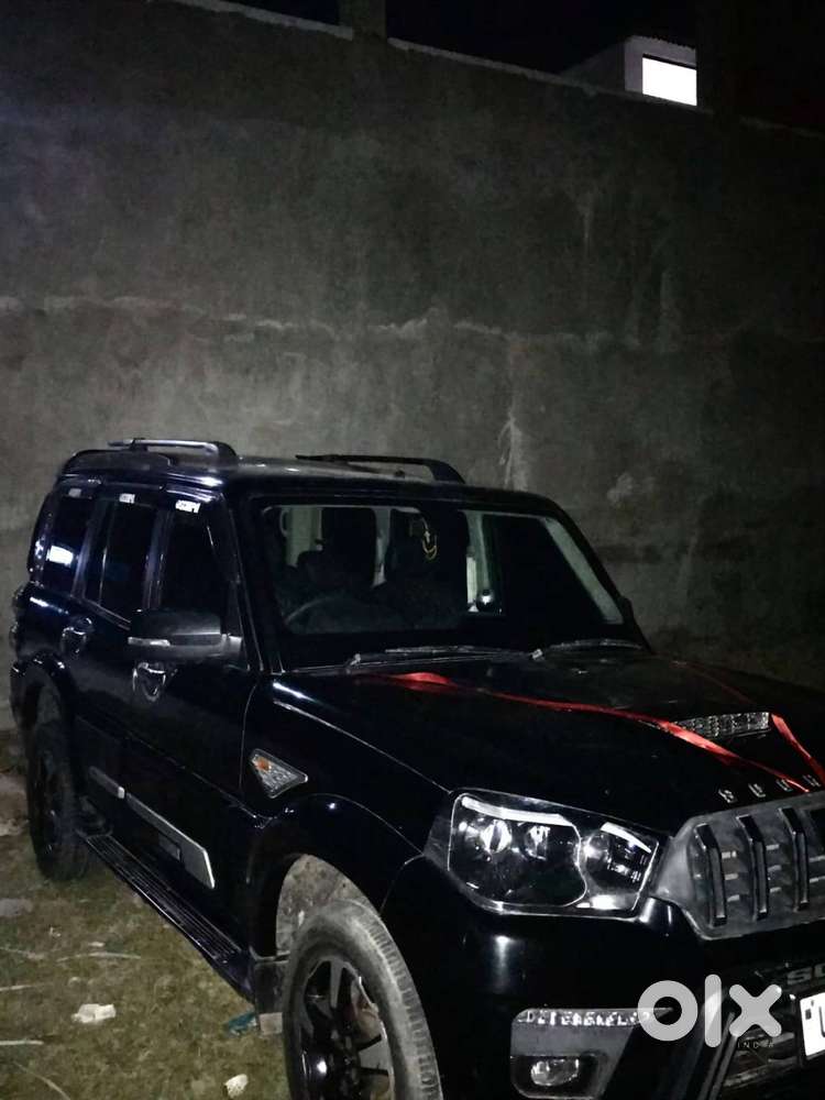 Mahindra Scorpio Diesel 2015
