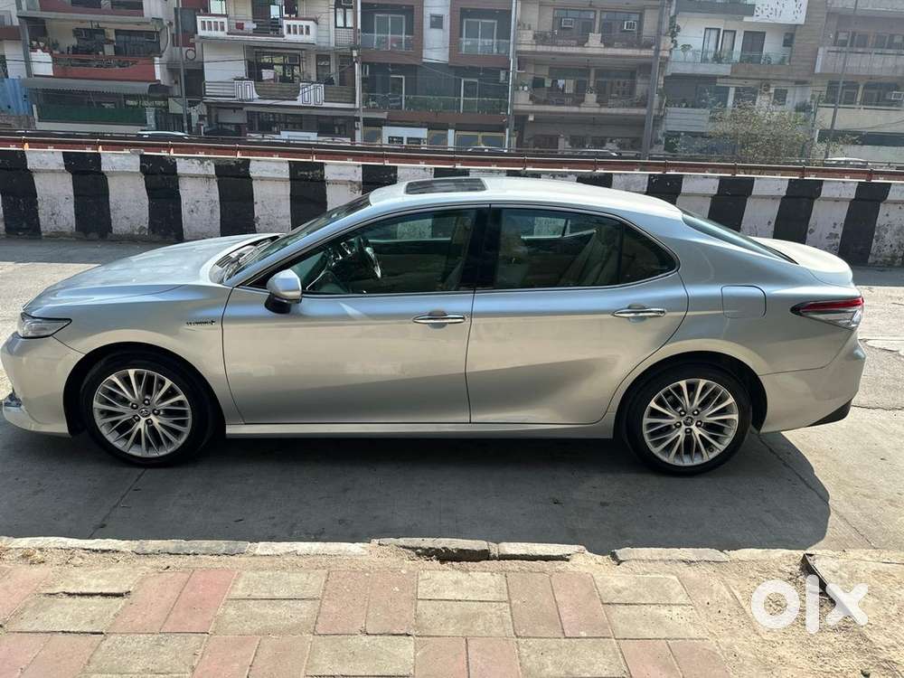 Toyota Camry Hybrid