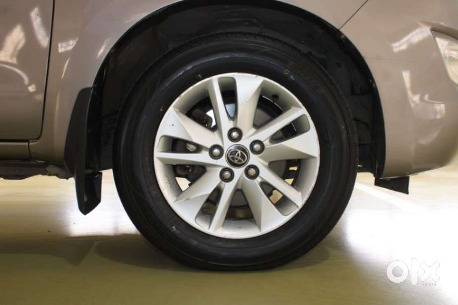 Toyota Innova Crysta 2.4 G Mt, 2019, Diesel
