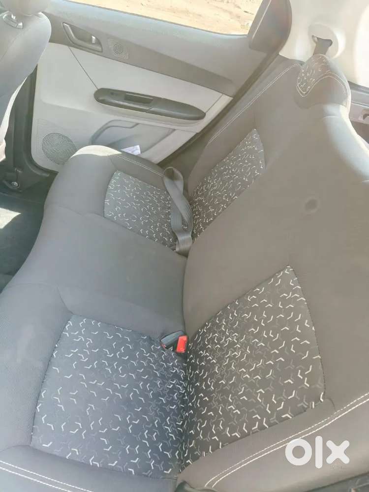 Tata Tiago Xt 2020 Pure Petrol & Well Maintained