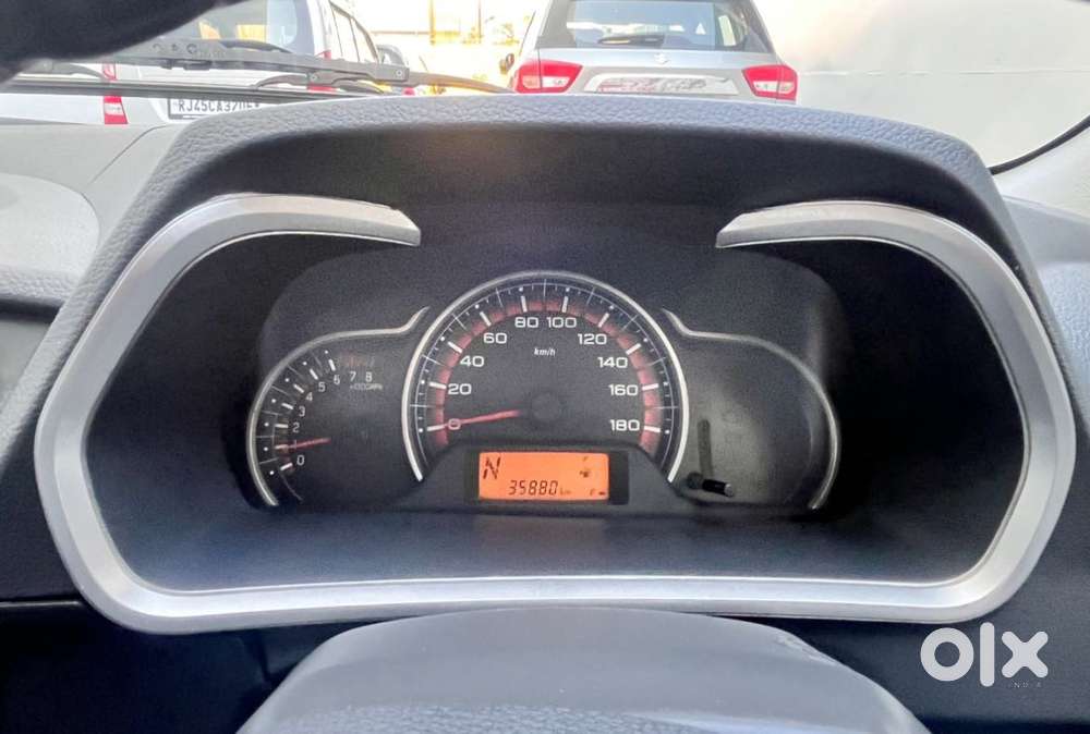 Maruti Suzuki Alto K10 1.0 Vxi Amt, 2018, Petrol