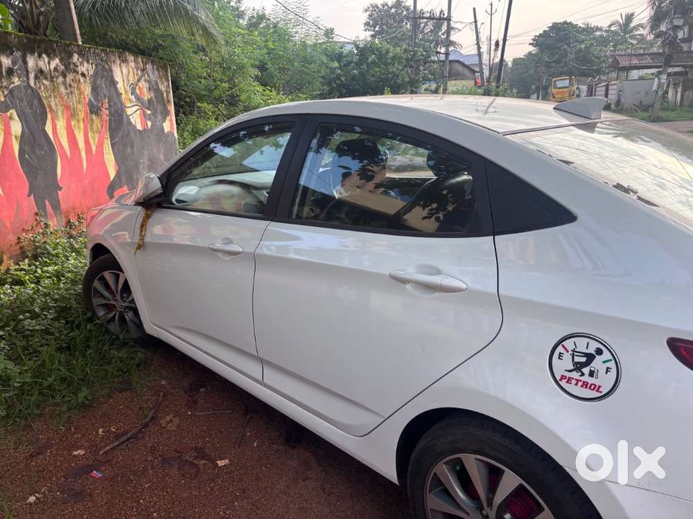 Hyundai Verna 2017 Petrol 1.6 Crdi