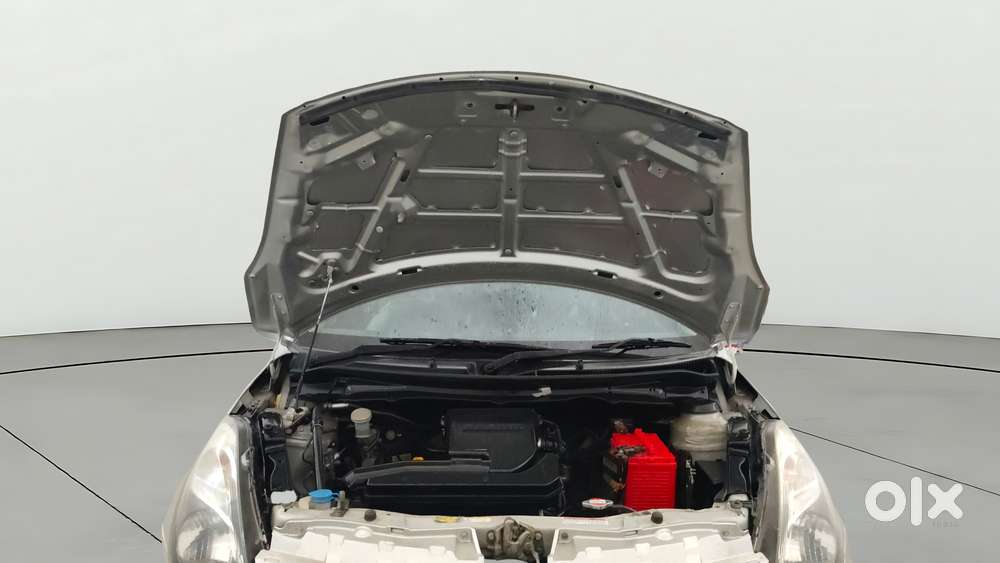 Maruti Suzuki Swift Lxi, 2016, Petrol