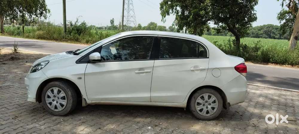 Honda Amaze 2015 I-vtec Cng