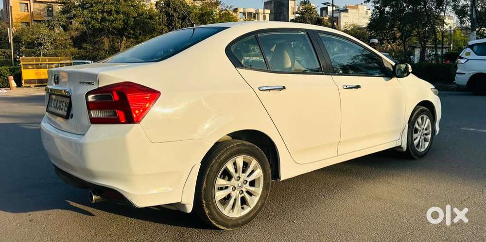 Honda City 2011-2013 V At Exclusive, 2013, Petrol