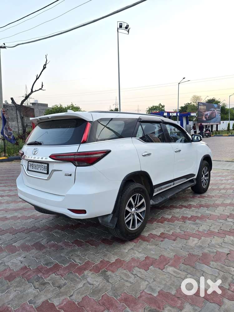 Toyota Fortuner 4x4 At 2.8 Diesel, 2017, Diesel