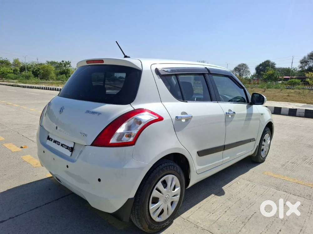 Maruti Suzuki Swift 2011-2014 Vxi, 2012, Petrol