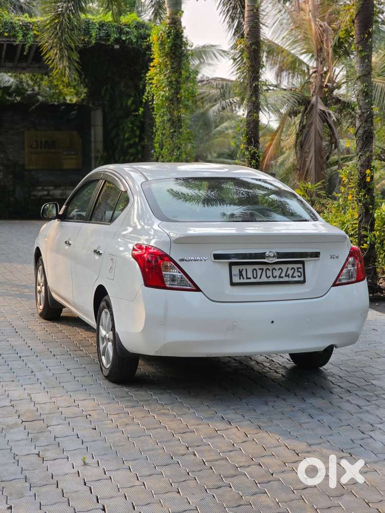 Nissan Sunny Xv D Safety, 2015, Petrol