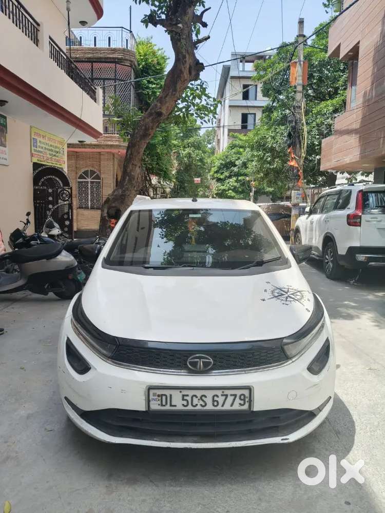 Tata Altroz 2021 Petrol 49545 Km Driven