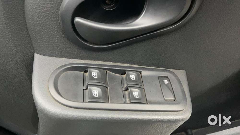 Renault Duster Petrol Rxl, 2015, Petrol