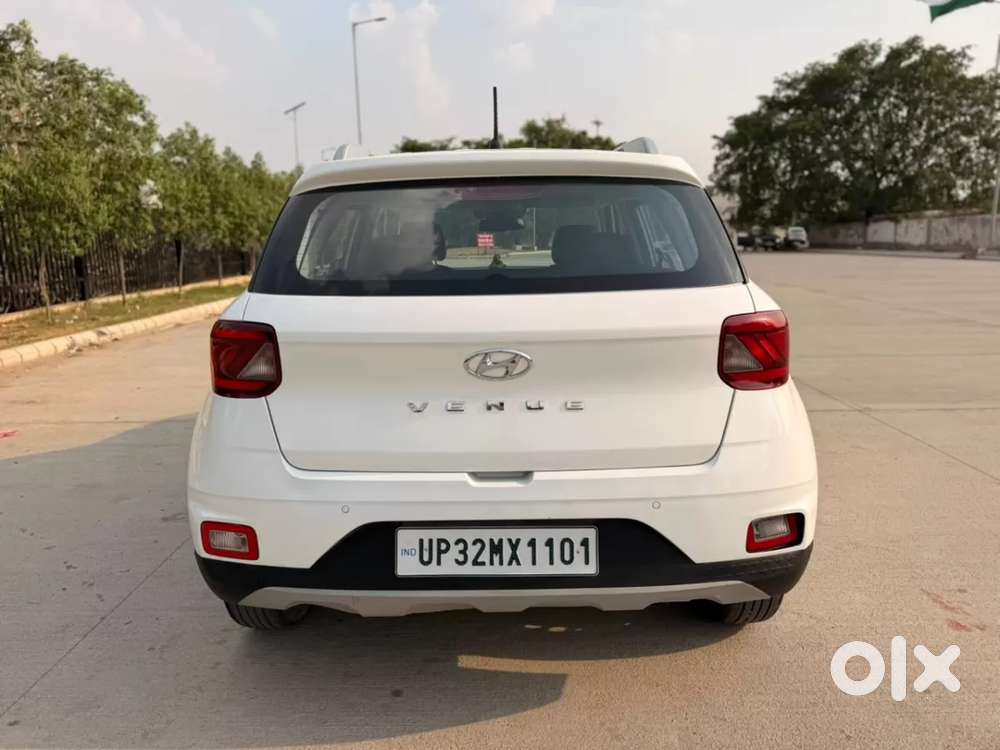 Hyundai Venue S 1.2 Petrol, 2022, Petrol