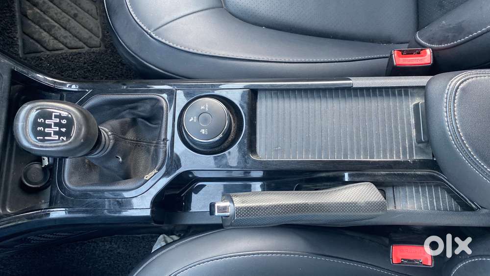 Tata Nexon 1.2 Revotron Xz, 2022, Petrol