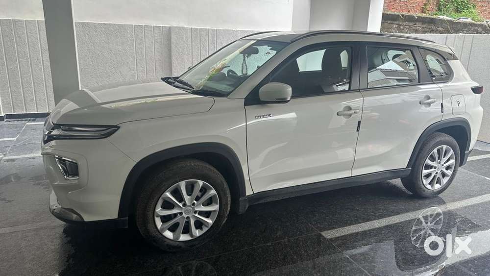 Toyota Urban Cruiser Hyryder 2023 Model