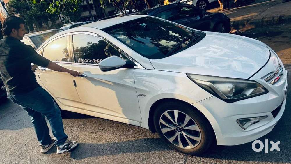 Hyundai Fluidic Verna 2016 Petrol 130000 Km Driven