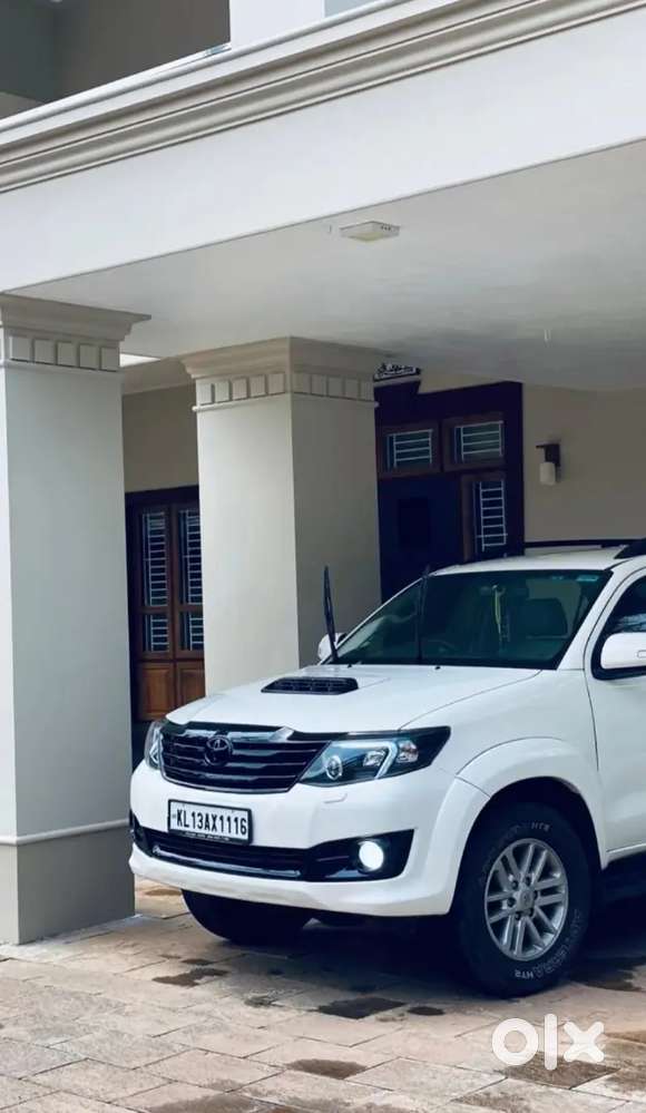 Toyota Fortuner Diesel At 2014