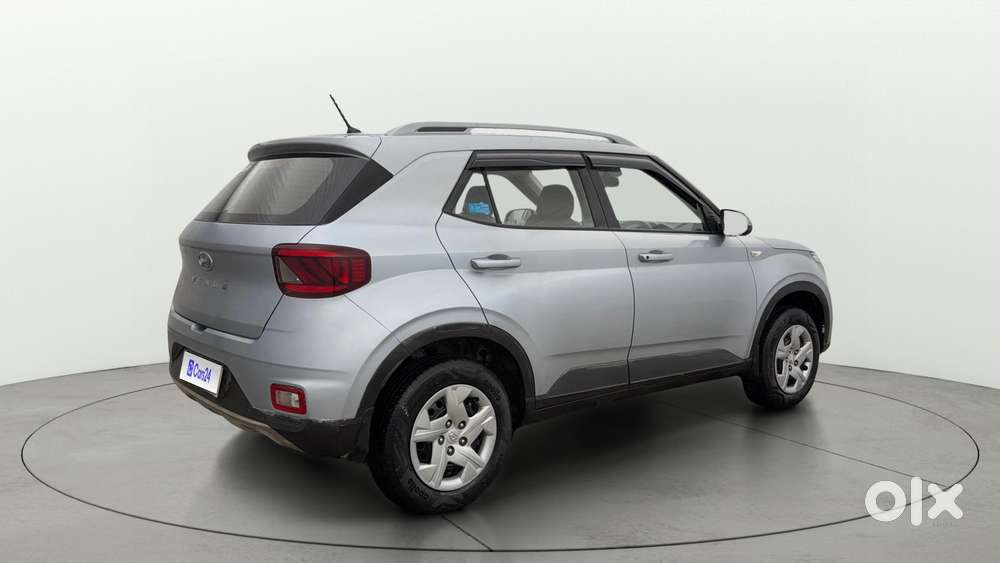 Hyundai Venue S, 2021, Petrol