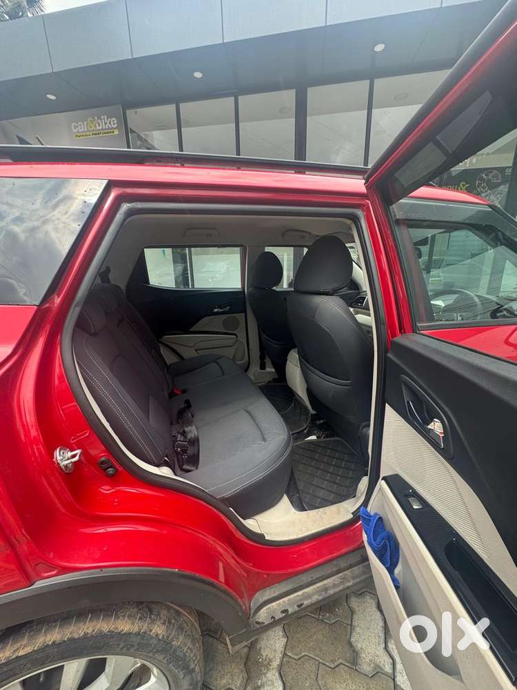 Mahindra Xuv300 W8, 2020, Petrol