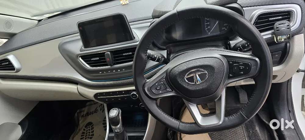 Tata Altroz 2023 Petrol Automatic