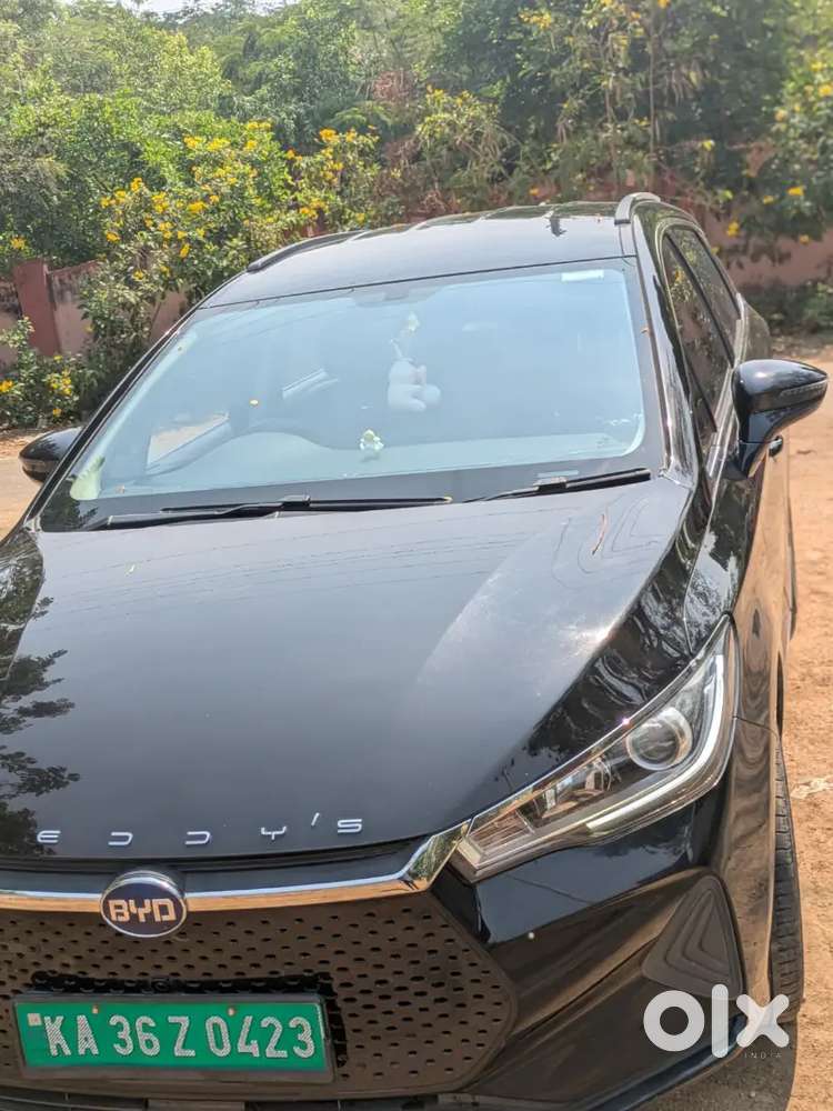 Byd E6 Electric 2023 Variant