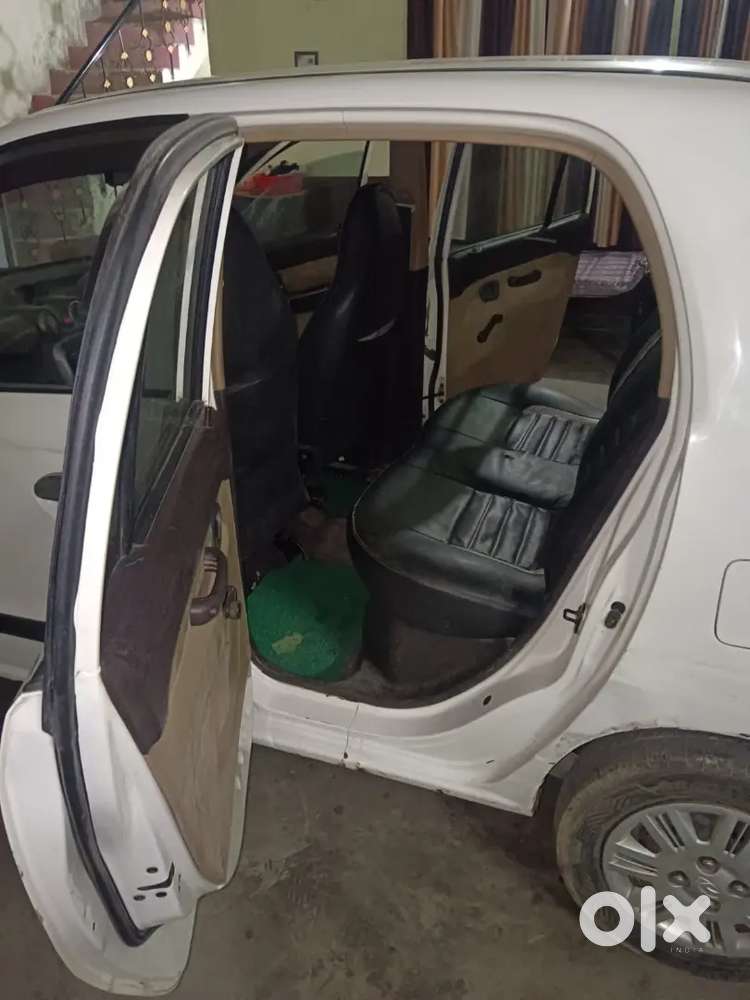 Hyundai Santro Sportz 2010