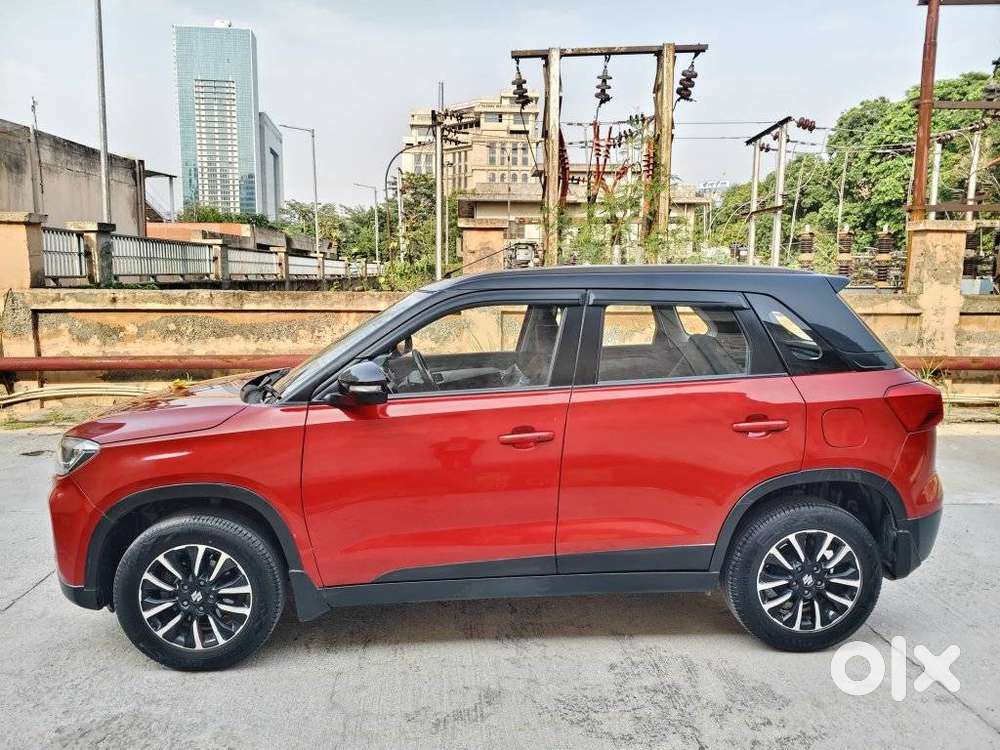 Maruti Suzuki Brezza 1.5 Zxi At Smart Hybrid Dual Tone, 2022, Petrol