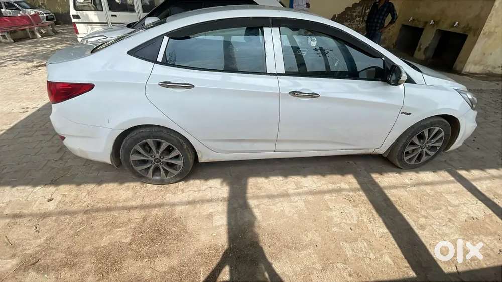 Hyundai Verna Sx Crdi 2014 Diesel Manual
