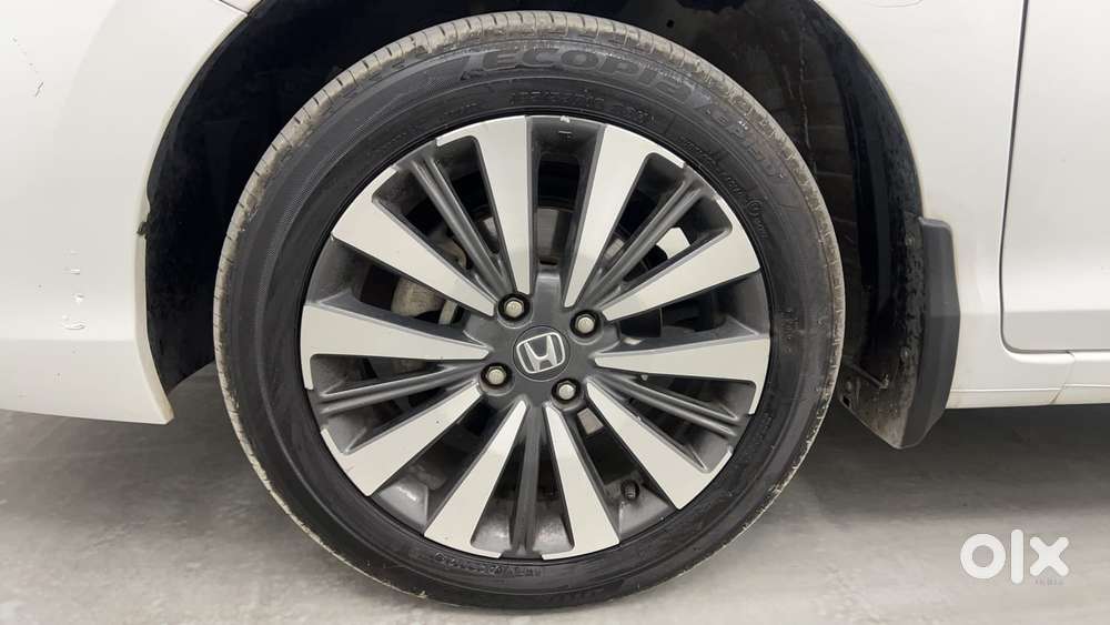 Honda City 1.5 Zx I-vtec Mt, 2023, Petrol