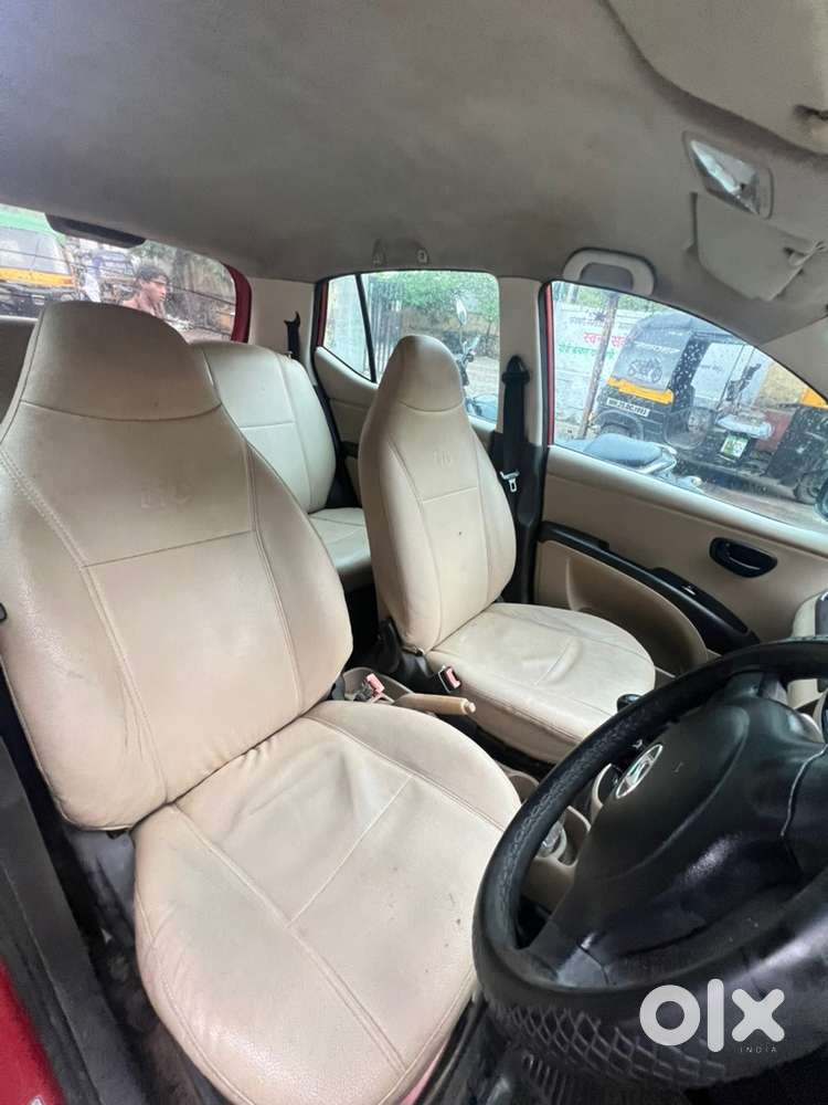 Hyundai I10 2010 Model Car