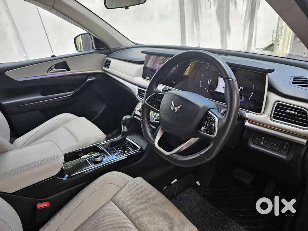 2022 Xuv 700 Ax7 Luxury Pack Top End With Adas