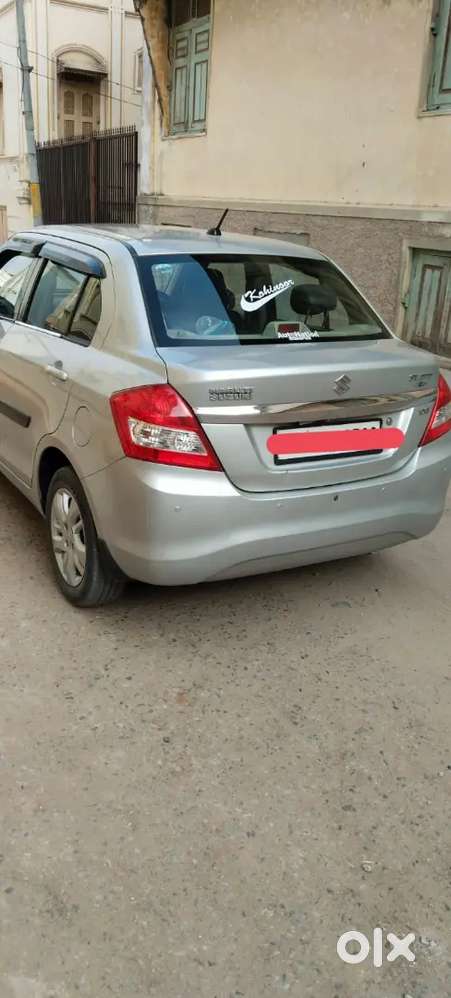 Maruti Suzuki Dzire 1.2 Zxi 2012