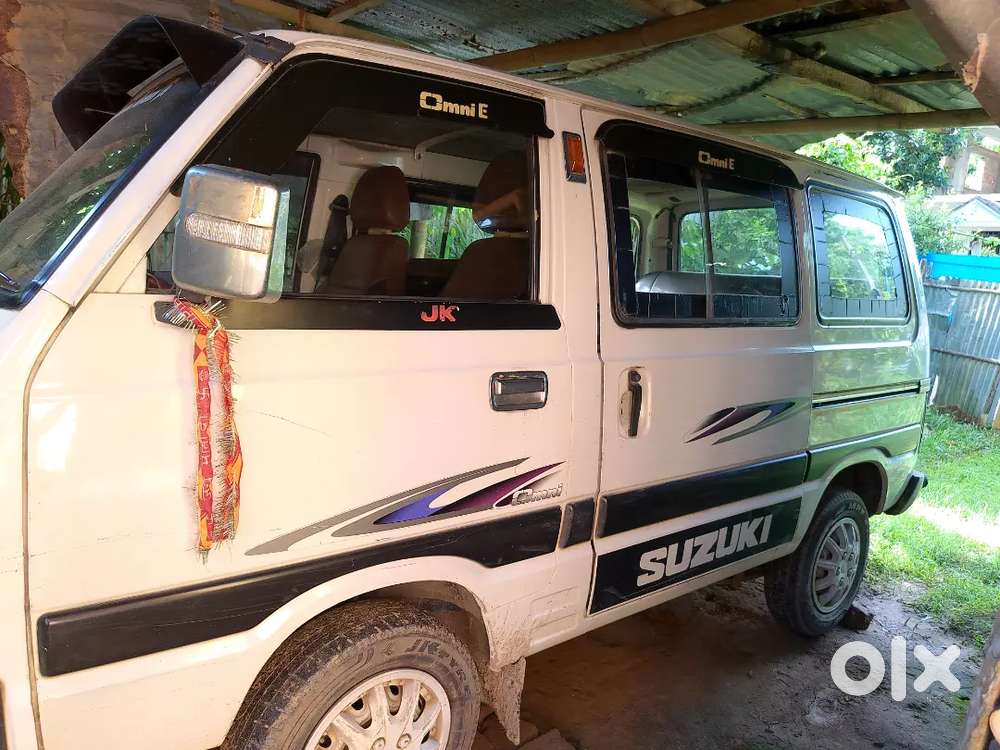 Maruti Suzuki Omni 8-seater 2012