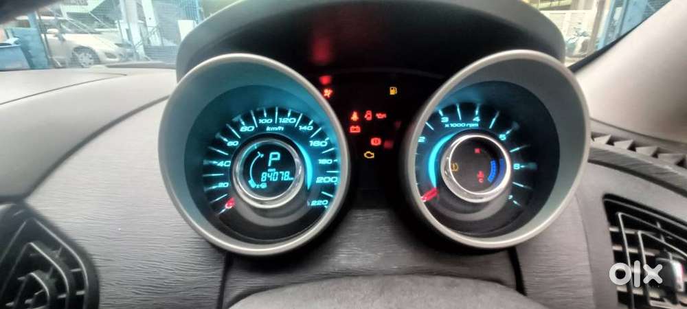 Mahindra Xuv500 2.2 W10, 2016, Diesel