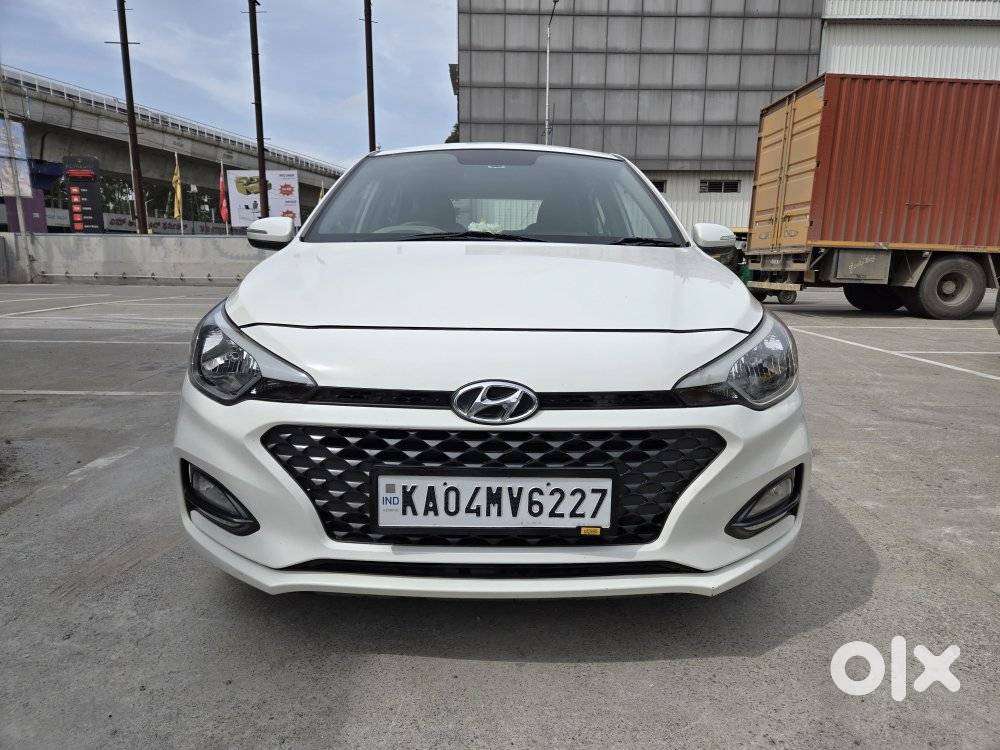 Hyundai I20 Sportz 1.2 Vtvt, 2018, Petrol