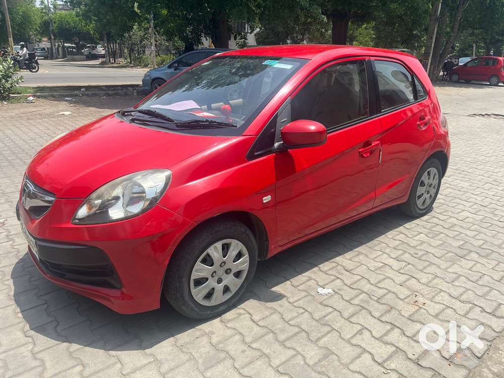 Honda Brio Mt Petrol, 2012 Model